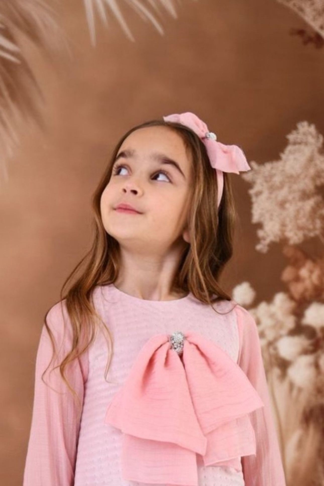 AW24 Rochy Girls Pink Velvet Headband Dainty Delilah