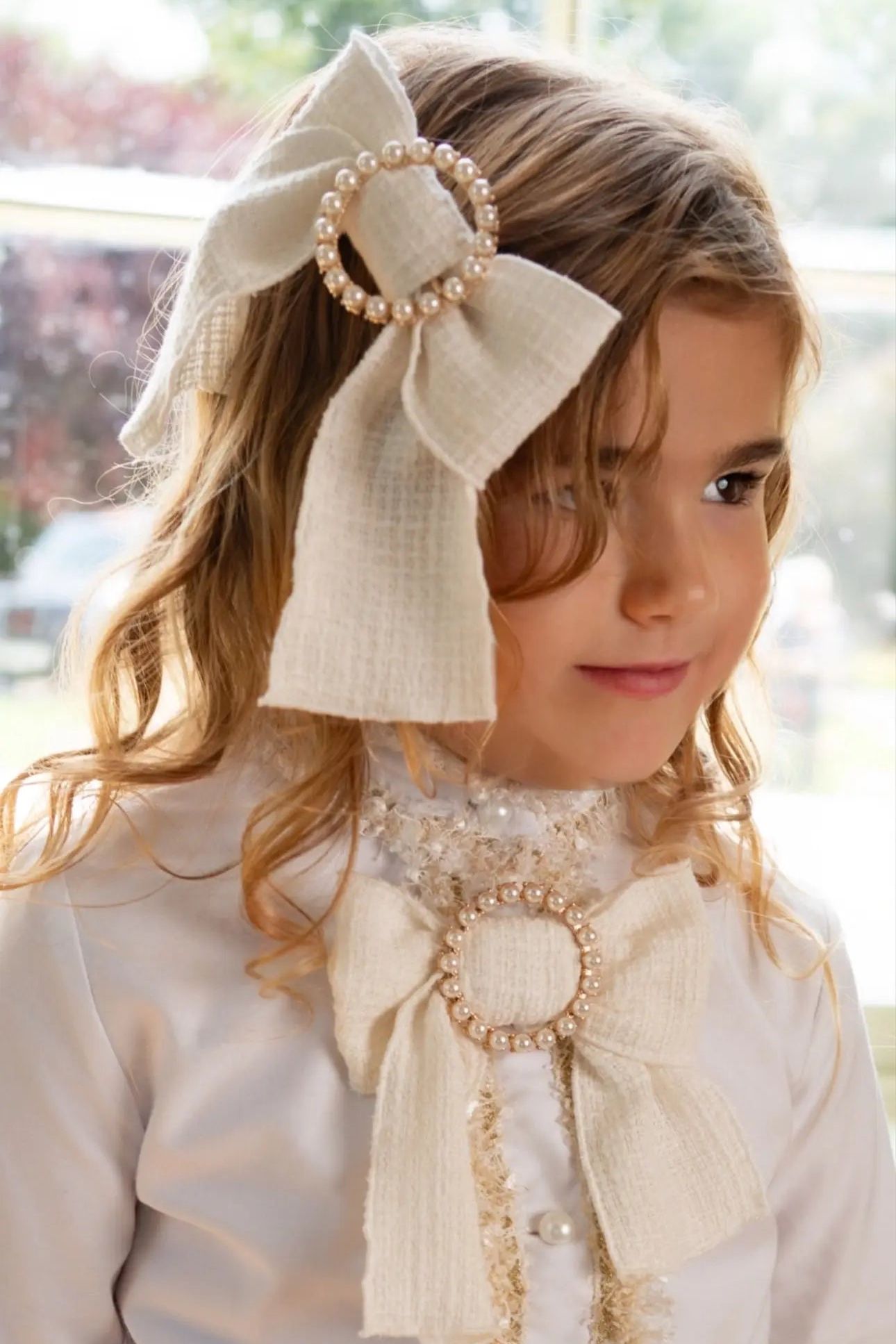AW25 Naxos Girls Cream Tweed Hair Bow Naxos