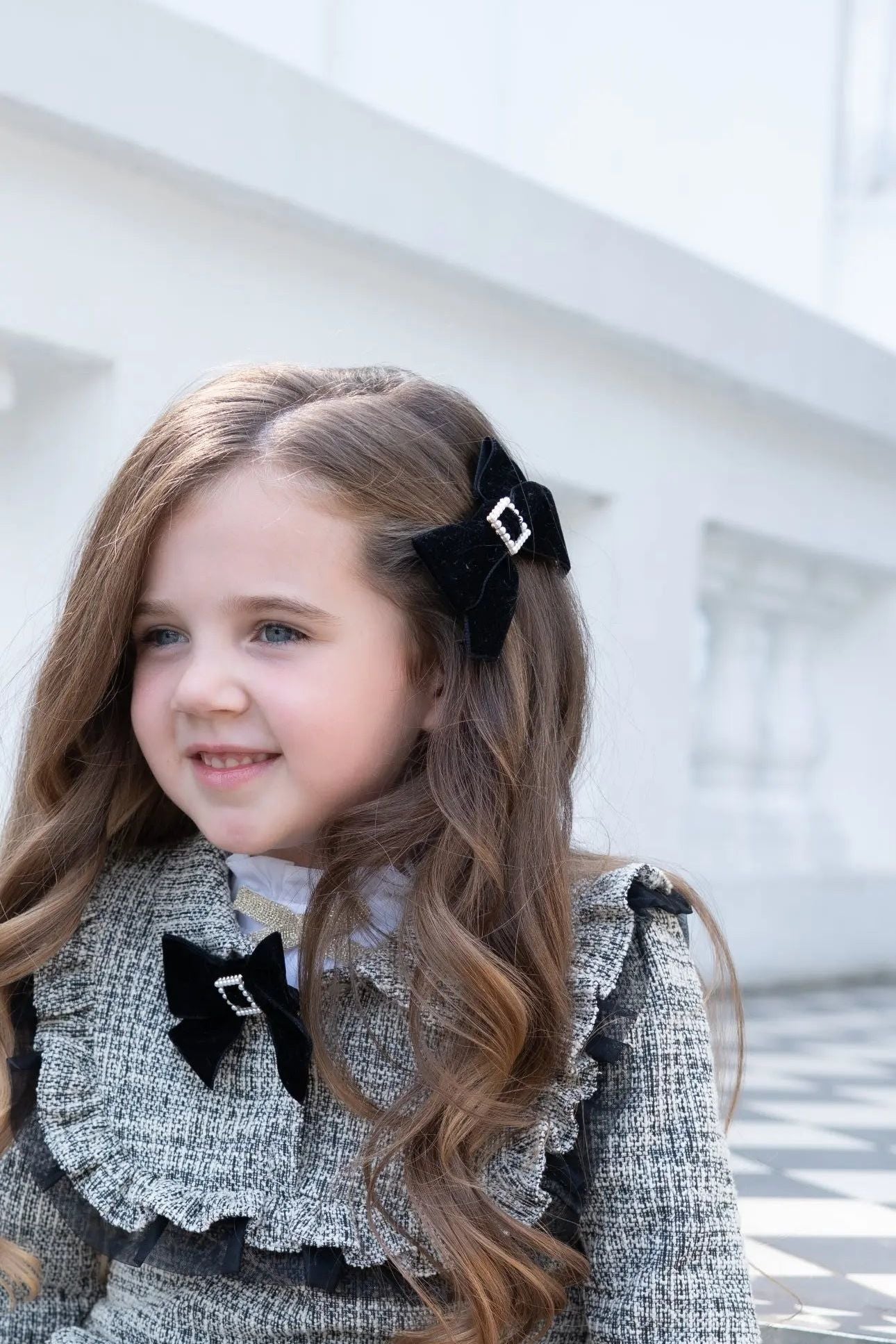 AW25 Babine Black Velvet Hair Bow Babine