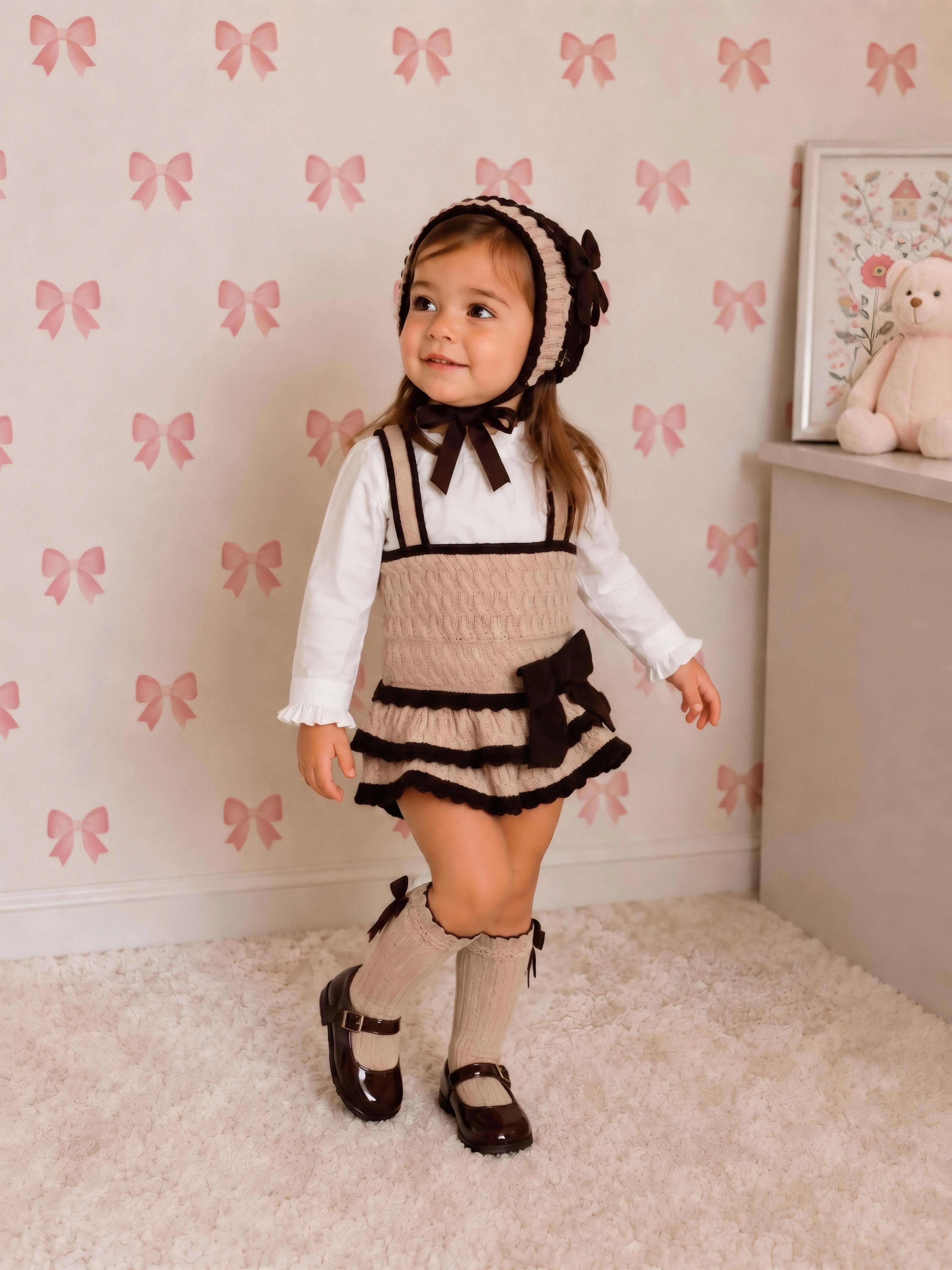 AW26 Rahigo Baby Girls Camel & Brown Cardigan,Pinafore,Shirt,Bonnet & Socks Rahigo Moda Infantil