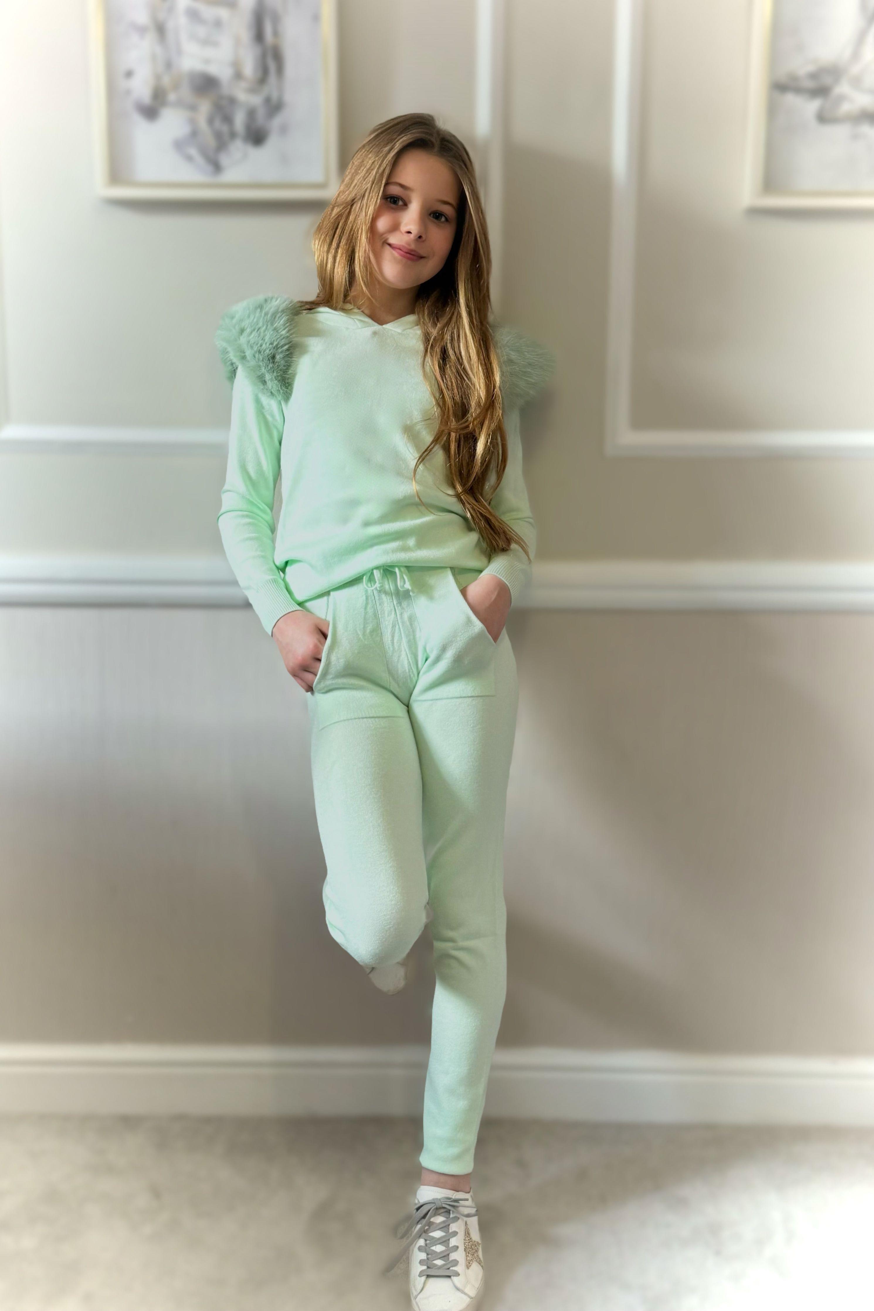 Girls Mint Fur Hooded Knitted Loungewear Set