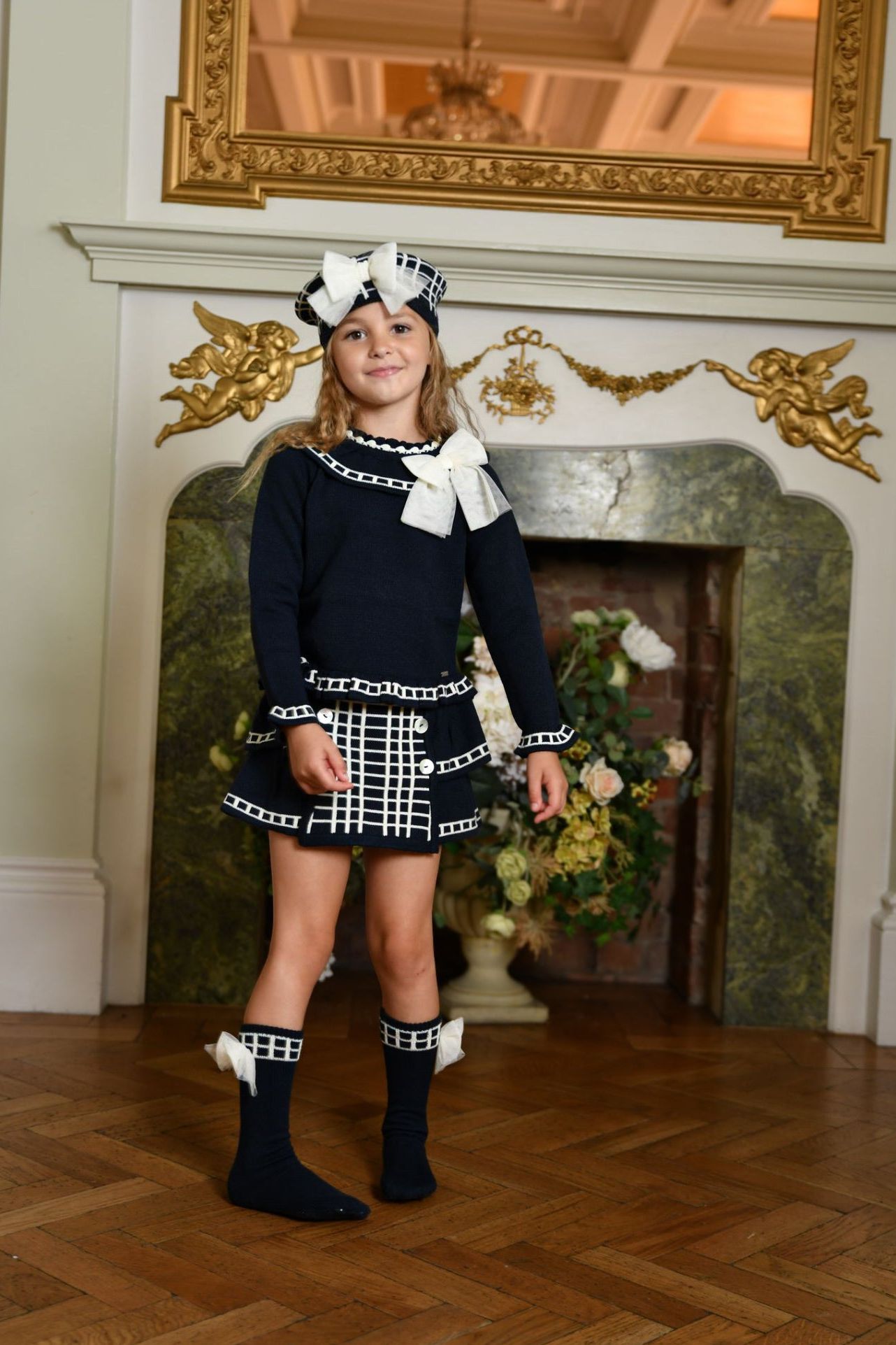 AW24 Rahigo White & Navy Girls Set, Socks & Beret Hat