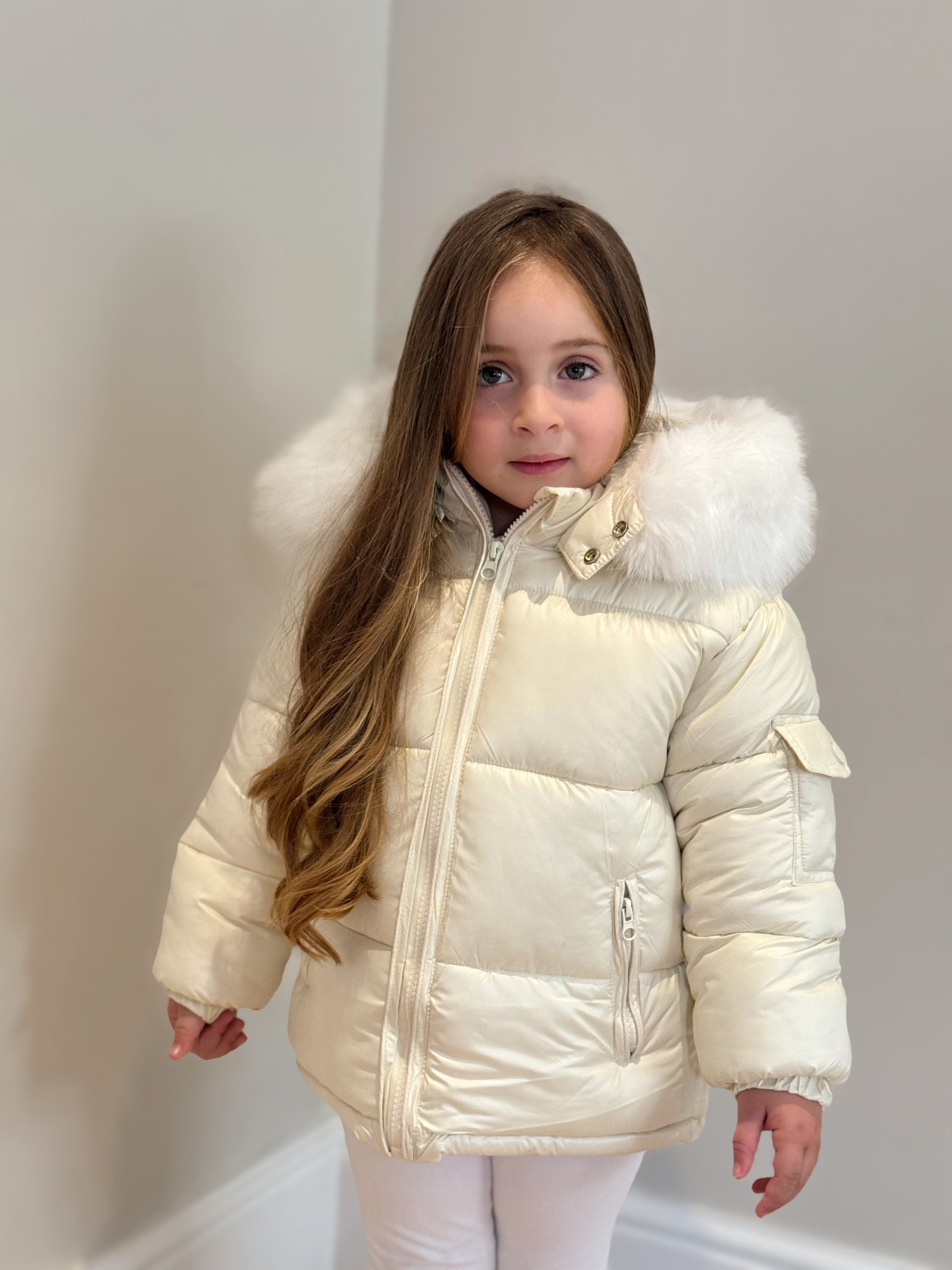 Unisex Cream Fur Hood Coat Dainty Delilah